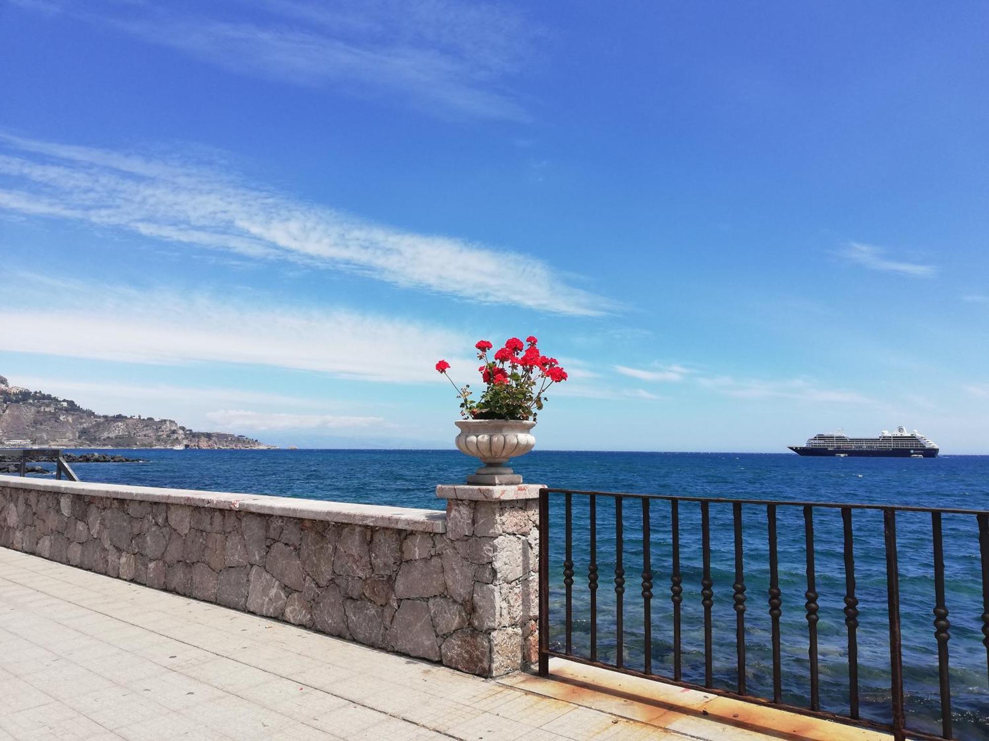 La Maison Dorée Giardini Naxos Camera foto